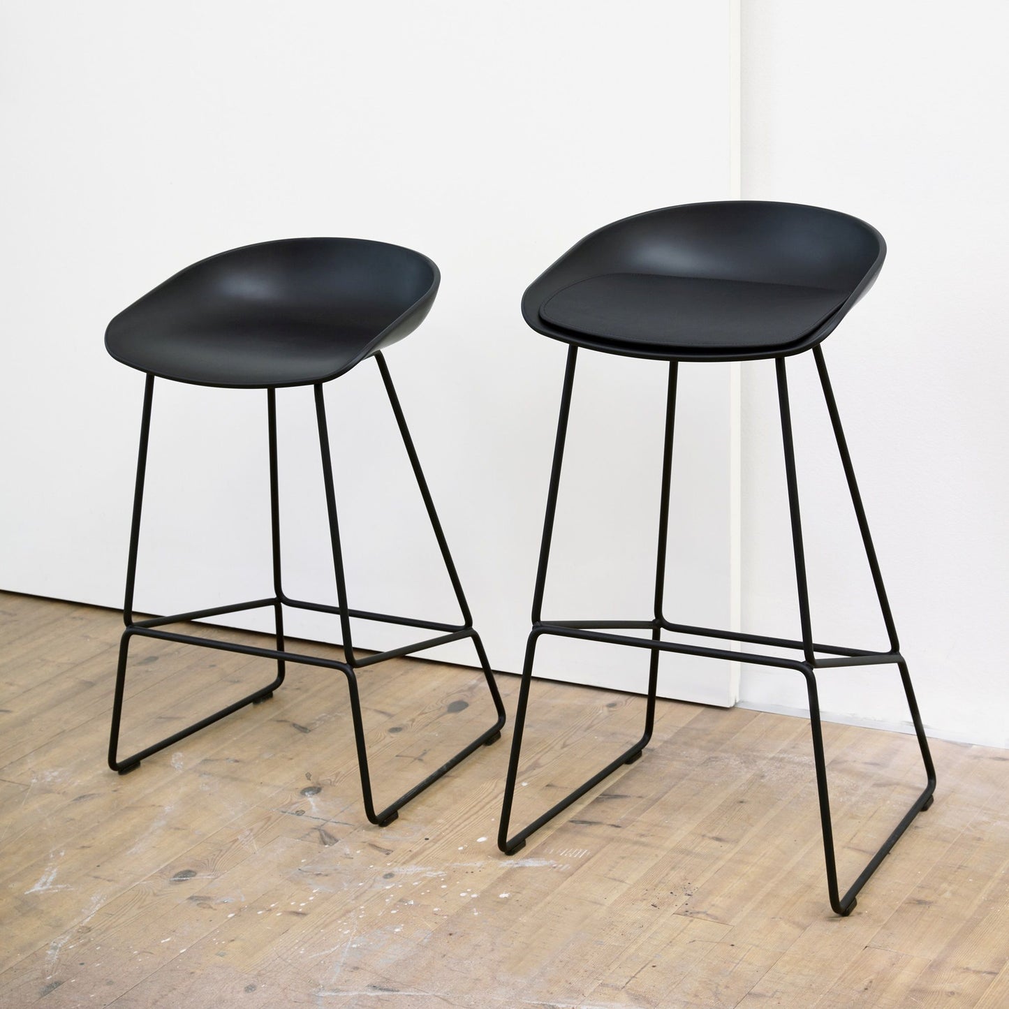 HAY About a Stool AAS 38 Barhocker Sitz Kunststoff recycelt Gestell Stahl