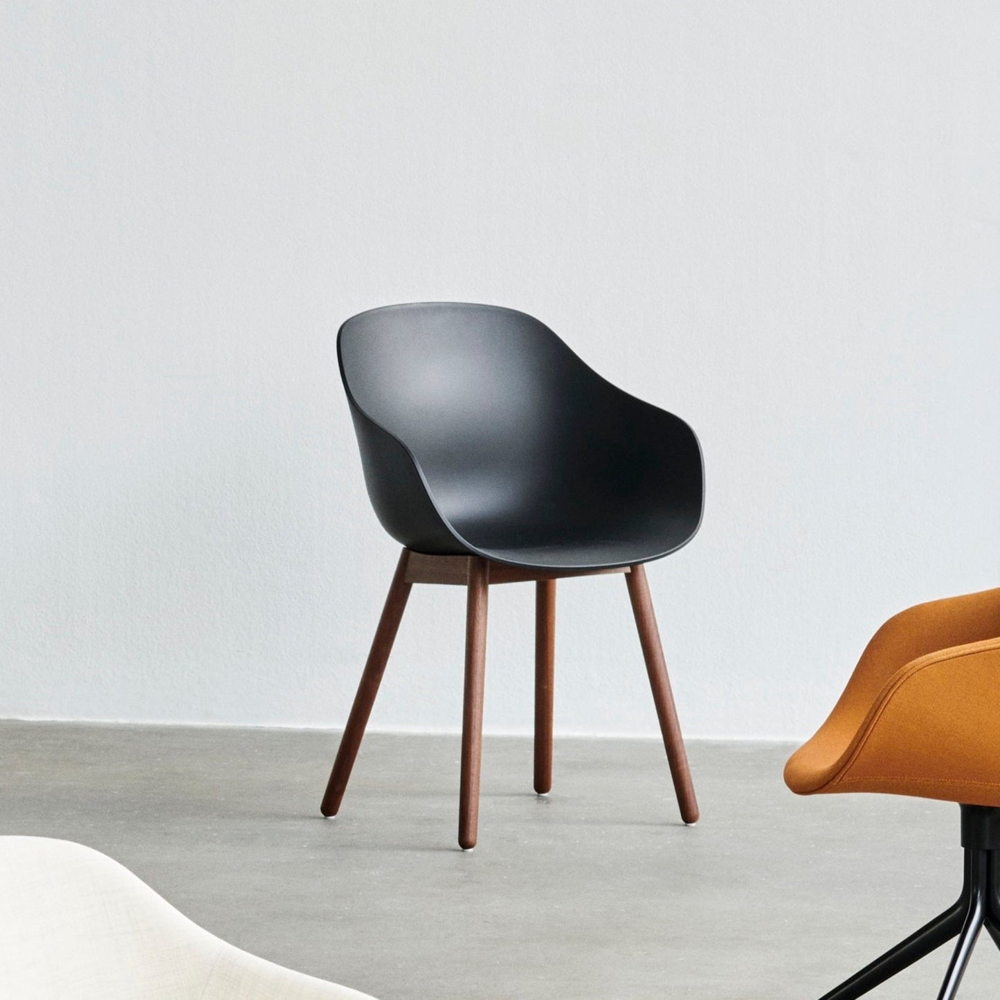 HAY About A Chair AAC 212 Stuhl Kunststoffschale Holzgestell 4-Fuß