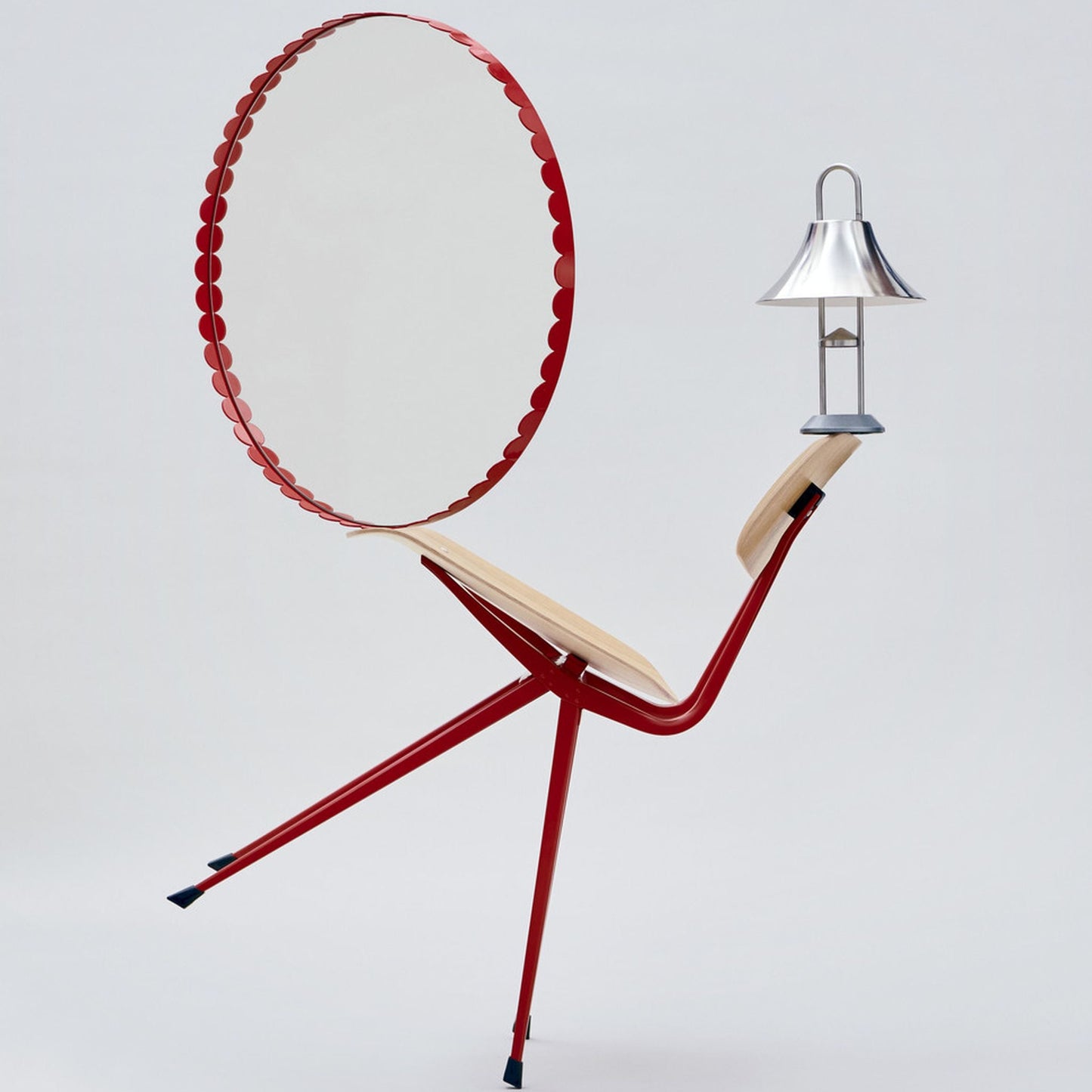 Hay Result Chair 4-Fuß-Stuhl Sitz & Rücken Sperrholz Eiche Stahlgestell