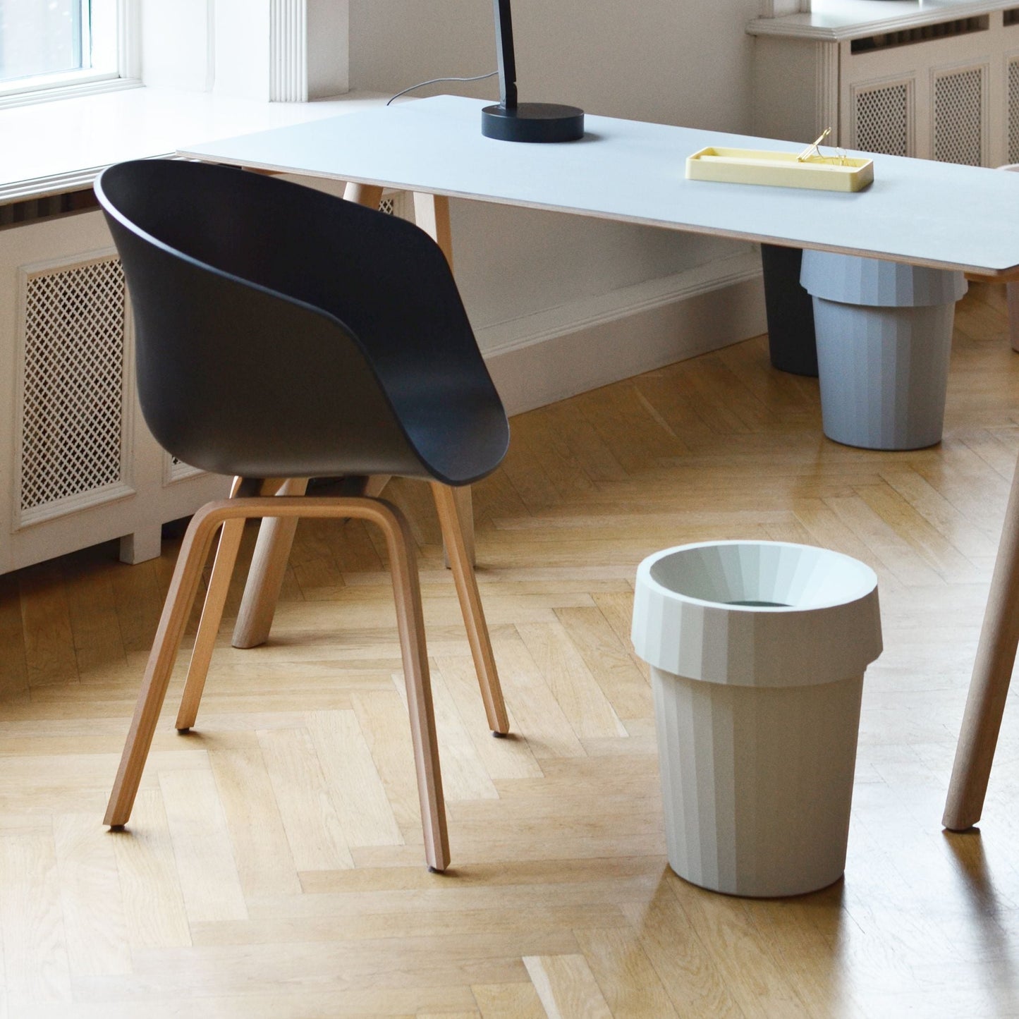 Hay About A Chair AAC 22 Stuhl Kunststoffschlale Gestell 4-Fuß Holz