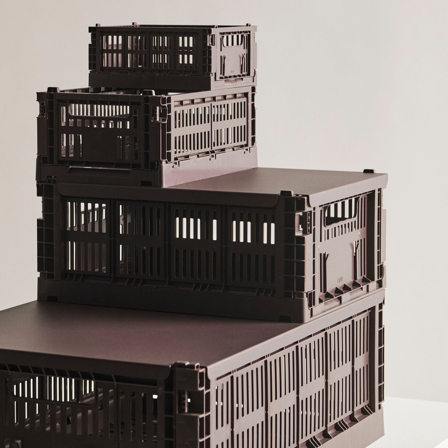 HAY Color Crate Korb Klapp-Box M medium Kunststoff recycelt