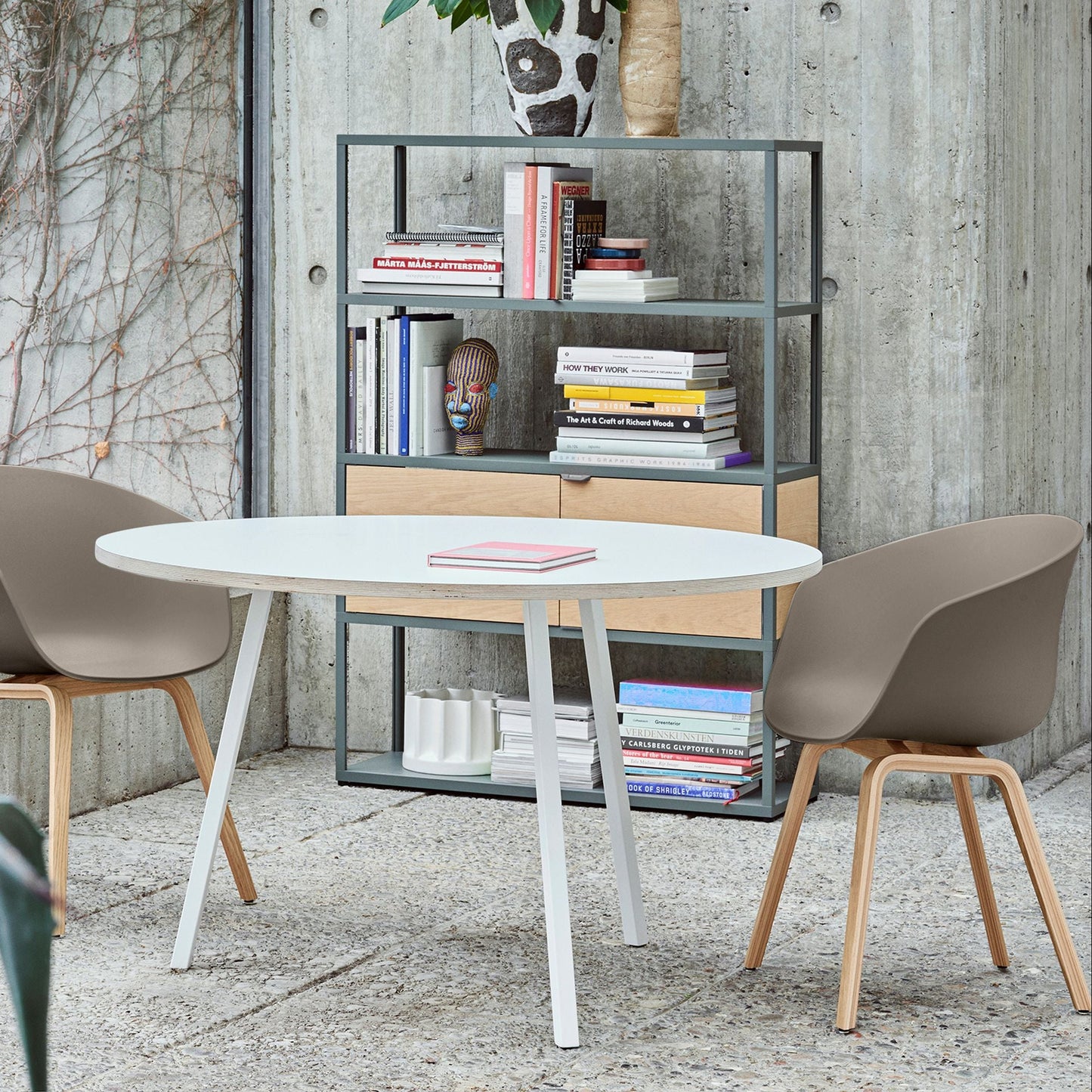 Hay About A Chair AAC 22 Stuhl Kunststoffschlale Gestell 4-Fuß Holz