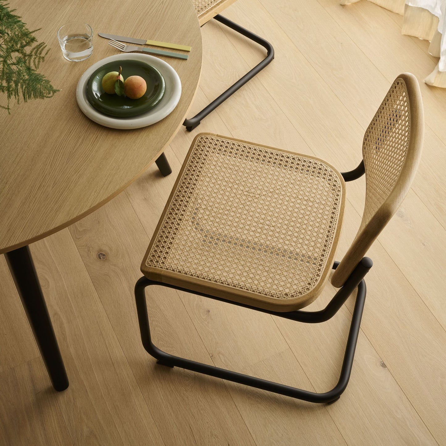 Thonet S 32 V Freischwinger Stuhl Sitz & Rücken Rohrgeflecht