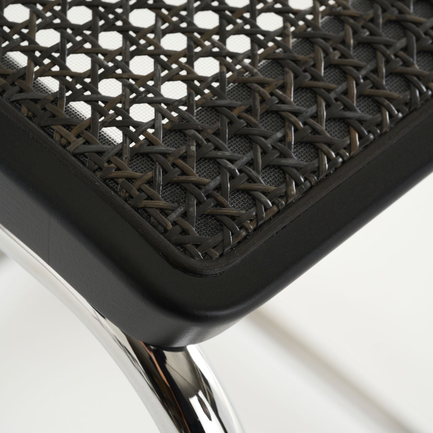 Thonet S 32 V Freischwinger Stuhl Sitz & Rücken Rohrgeflecht