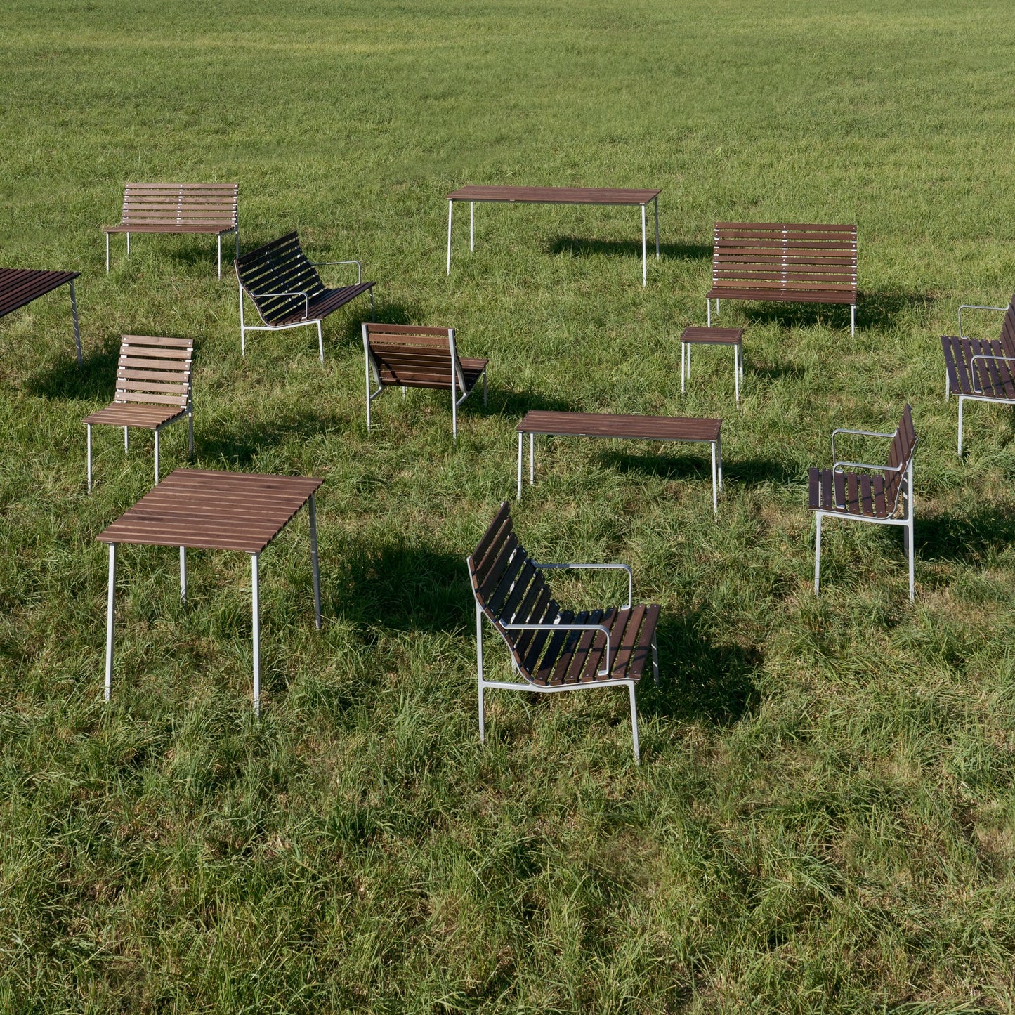 HAY Traverse Bench Outdoor Sitzbank Esche geölt / Aluminium
