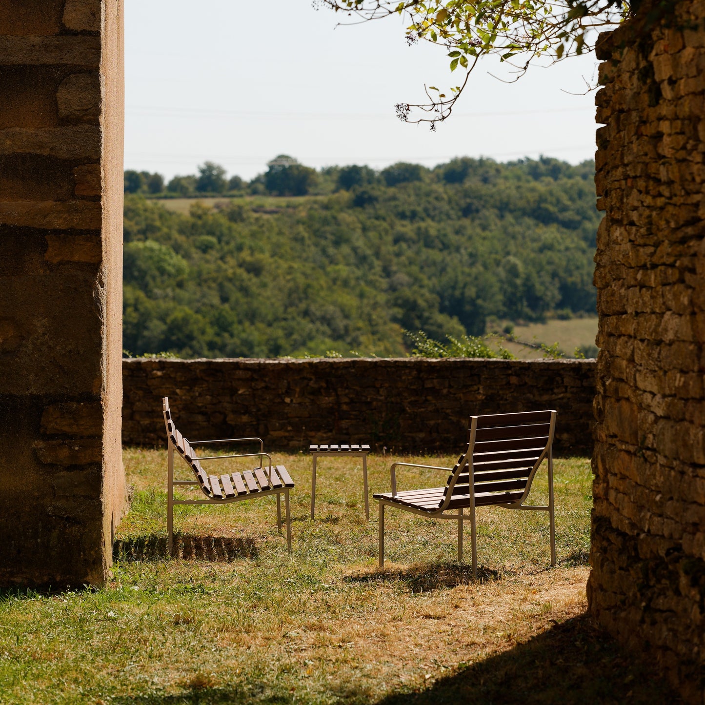 HAY Traverse Lounge Chair Outdoor Stuhl Esche geölt / Aluminium